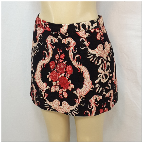 FOREVER 21, Embroidered Skirt, size Large - Picture 4 of 8